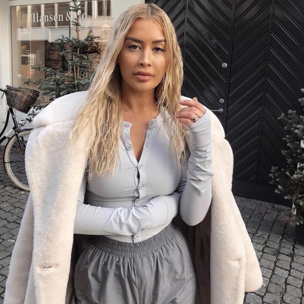 Designer button-up  top NICKI STUDIOS